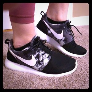 Nike Roshes